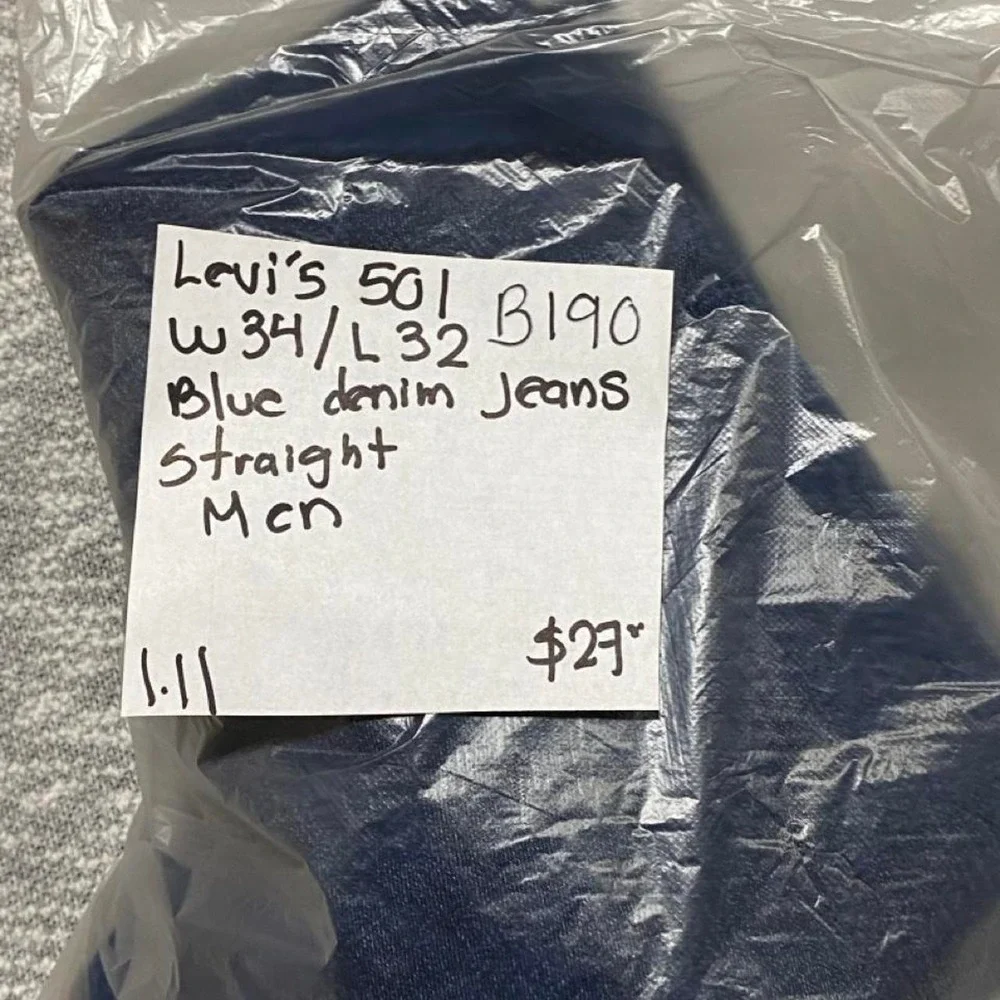 Levi's 501 blue denim straight jeans Size: W34xL32. SKU-B190#denim